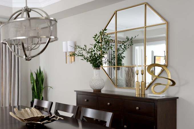Upper Thornhill Dining Room Decor