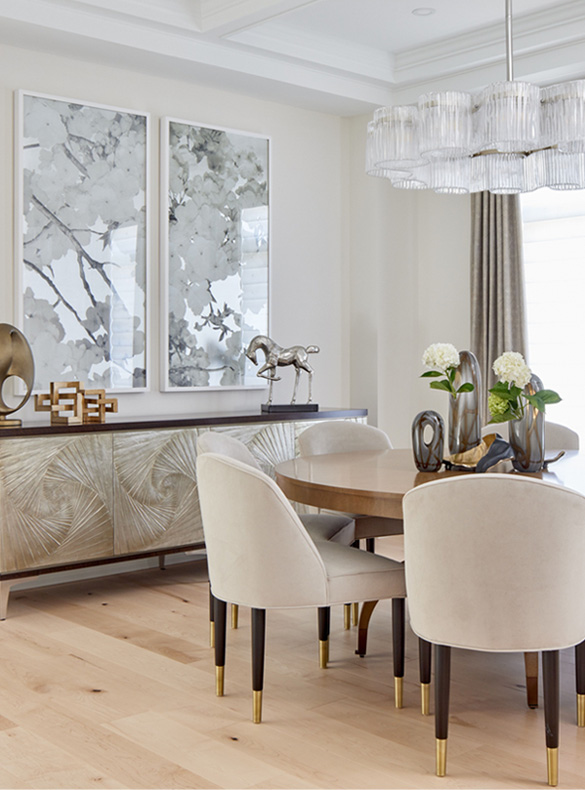 Kleinburg Elegant Dining Room Interior Design